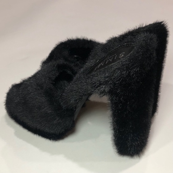DollsKill plush heels - Picture 4 of 6